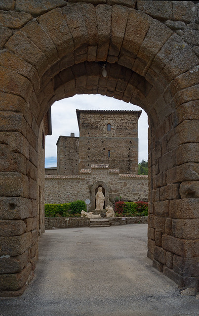 Porte de la Herse - Notre Dame d'Ay - Ardèche