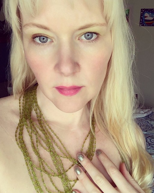 When I was younger, my grandmother’s green seed bead necklace always seemed extra. Now it seems simple and understated. 🌿