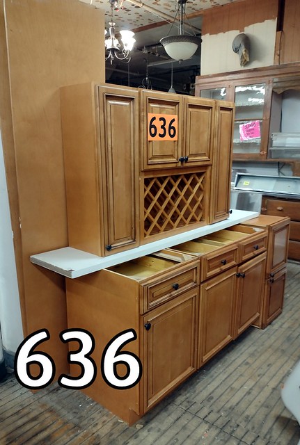 Cabinet Set 636 - 2