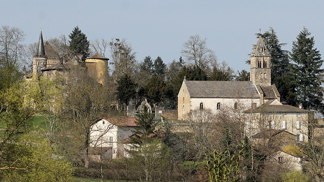 The castle and the church of Saint-Point