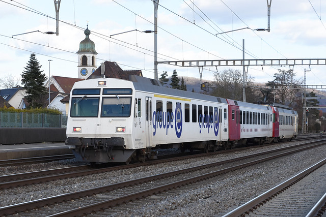 ABt 50 36 35-33 383-7 der tpf durchfährt am 07.02.2022 den Bahnhof Rupperswil.