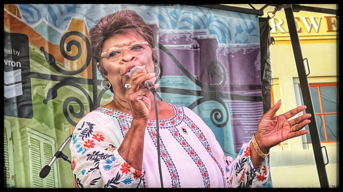 Irma Thomas performs at French Quarter Fest on April 22, 2022. Photo by MJ Mastrogiovanni.