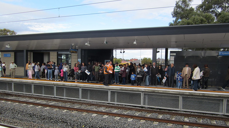 Lynbrook station on opening day, 22/4/2012