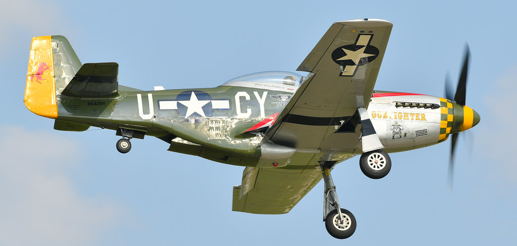 North American P-51D Mustang Gunfighter N5428V 1945 USAAF & USAF 44-73264