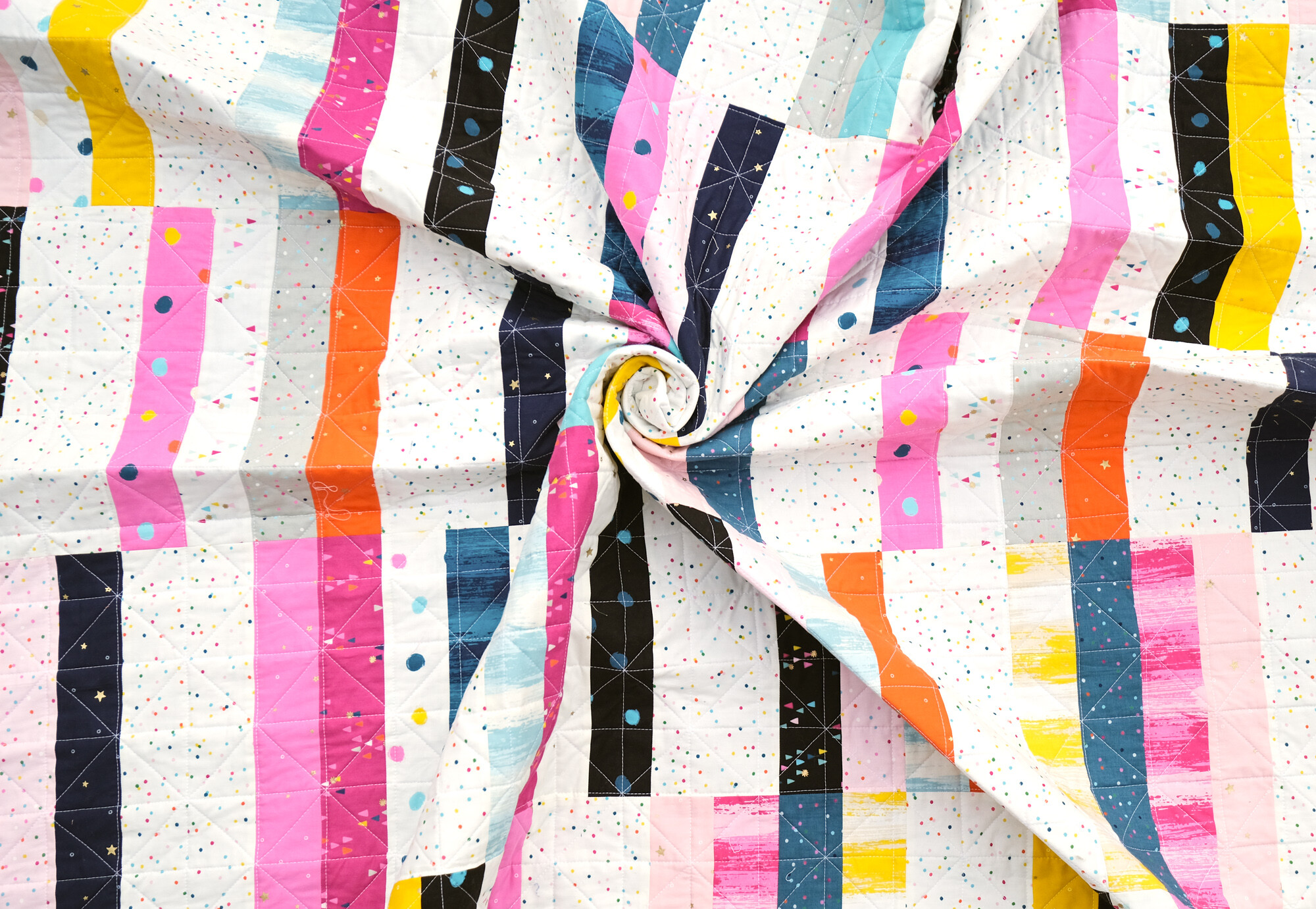 The Hannah Quilt in Birthday - Kitchen Table Quilting