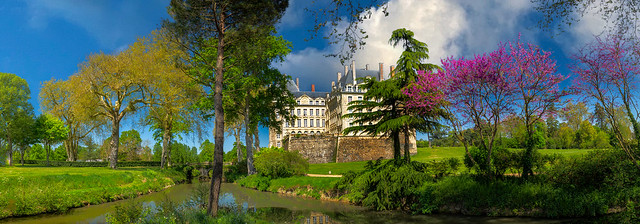 le chateau de Brissac et son parc