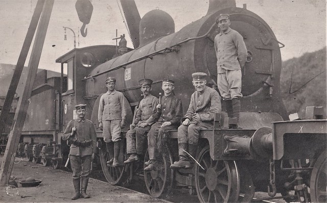 Unknown locomotive model (possibly captured)