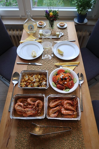 Portugiesisch Essengehen daheim (Tischbild)