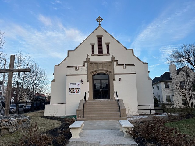 Iglesia Episcopal de la Resurrección en Baltimore/Former Episcopal Church of the Resurrection (1925), 2901 Pulaski Highway, Baltimore, MD 21224