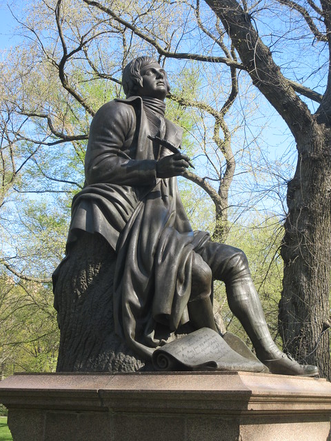 2022 Statue Poet Robert Burns Sitting on Tree Stump 3051