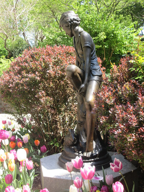 2022 Peter Pan Bronze Statue - Carl Schurz Park NYC 3385