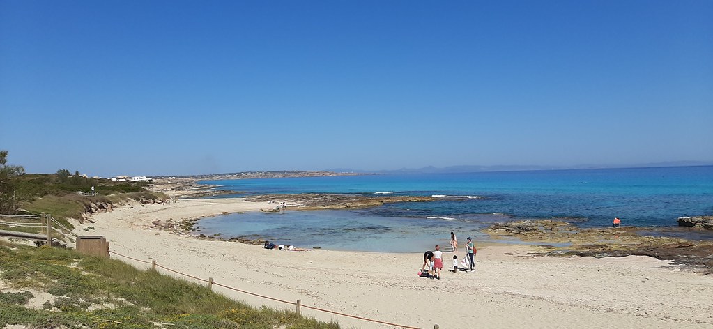 Caló de Sant Agustí, Formentera, 17 abril 2022