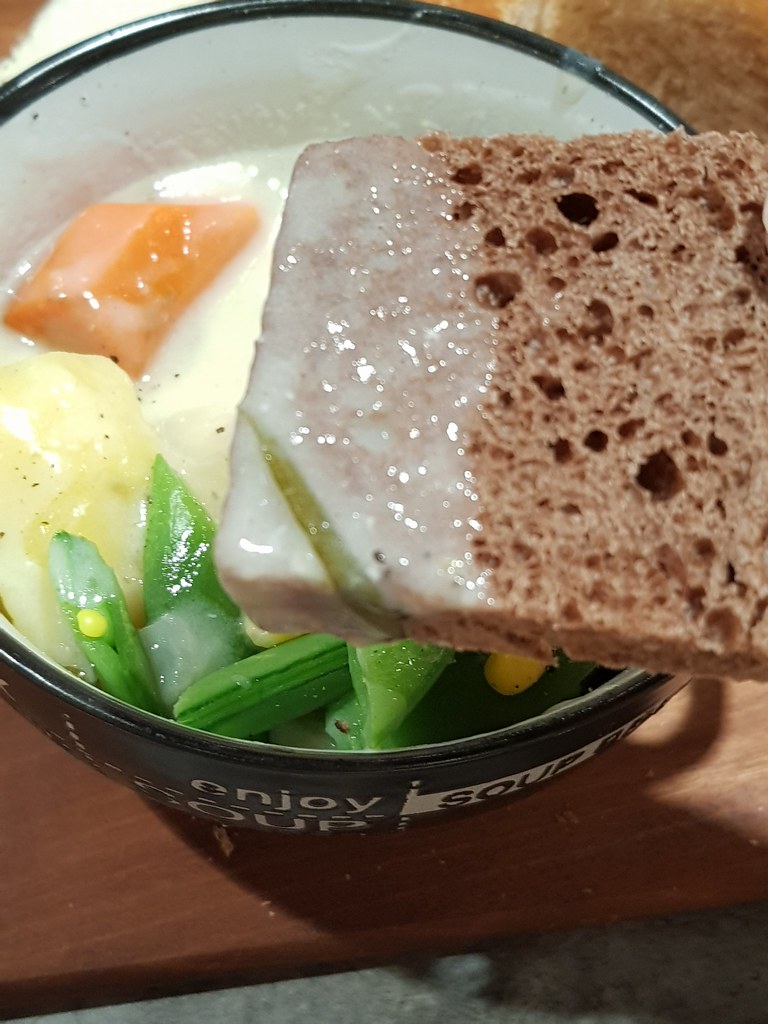 北海道奶油炖菜 Hokkaido Cream Stew rm$20 & 添加黑咖啡 Add-on Black Coffee rm$3 @ J喫茶 J-Kissa in AEOn Big SS16