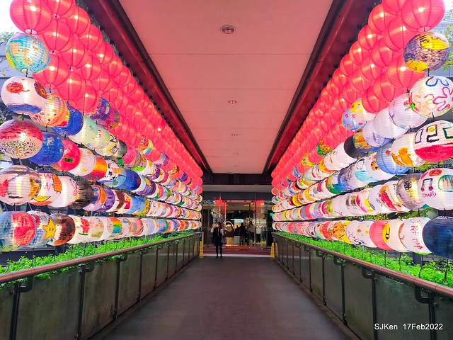 「新光三越信義新天地「虎躍新程燈籠展」(Chinese Lantern of Lunar Tiger Year at Taipei, Taiwan, Feb 17, 2022.