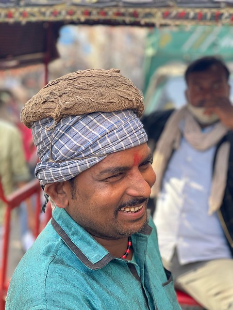 City Life - Handmade Helmets, Bazar Sirki Walan