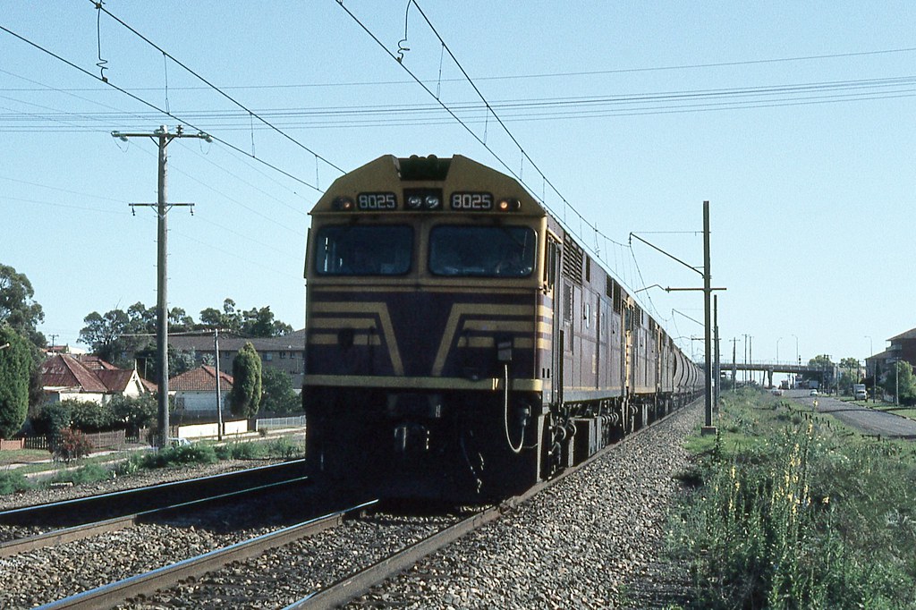 8025 + 80s Southbound Coal, Cabramatta, Sydney, NSW.