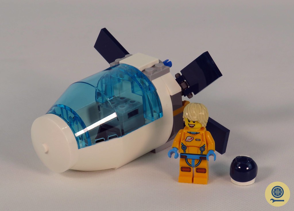 60349 Lunar Space Station (2)