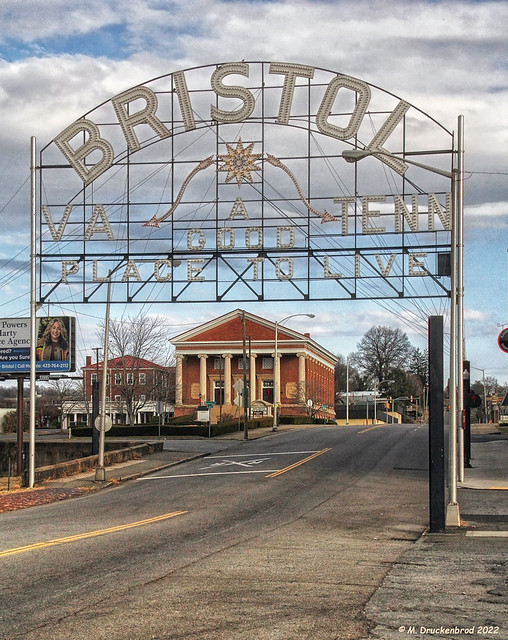 The Bristol Virginia-Tennessee Slogan Sign
