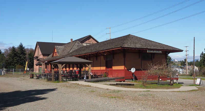 Old Milwaukee Road Depot: Currently housing Smokey's Bar-B-Que.