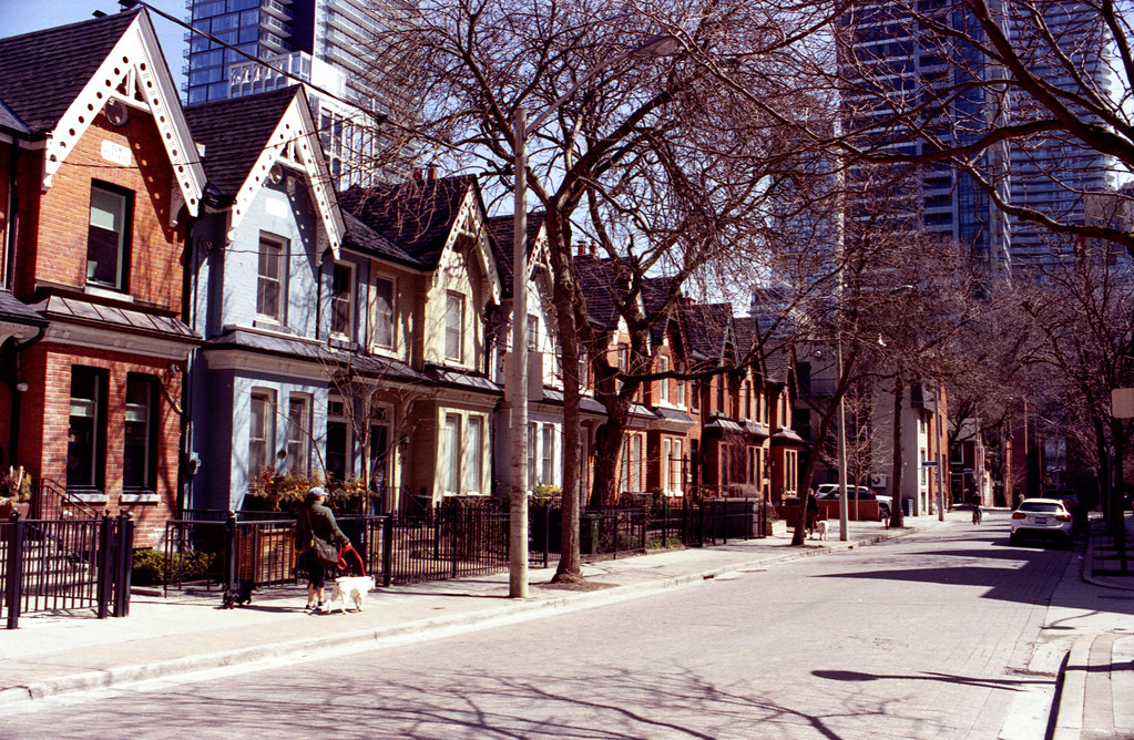 St Nicholas  Ave  Multi Coloured Row Houses  Looking South