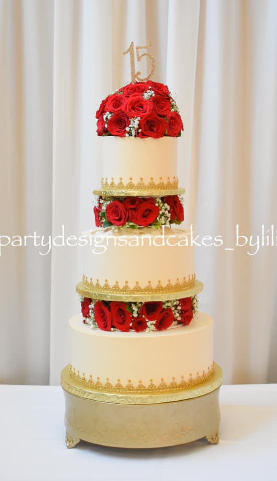Cake by Party Designs & Cakes