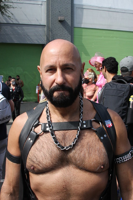 SUPER SEXY MUSCLE DADDY ! photographed by ADDA DADA at the FOLSOM STREET  FAIR 2021 ! (safe photo)
