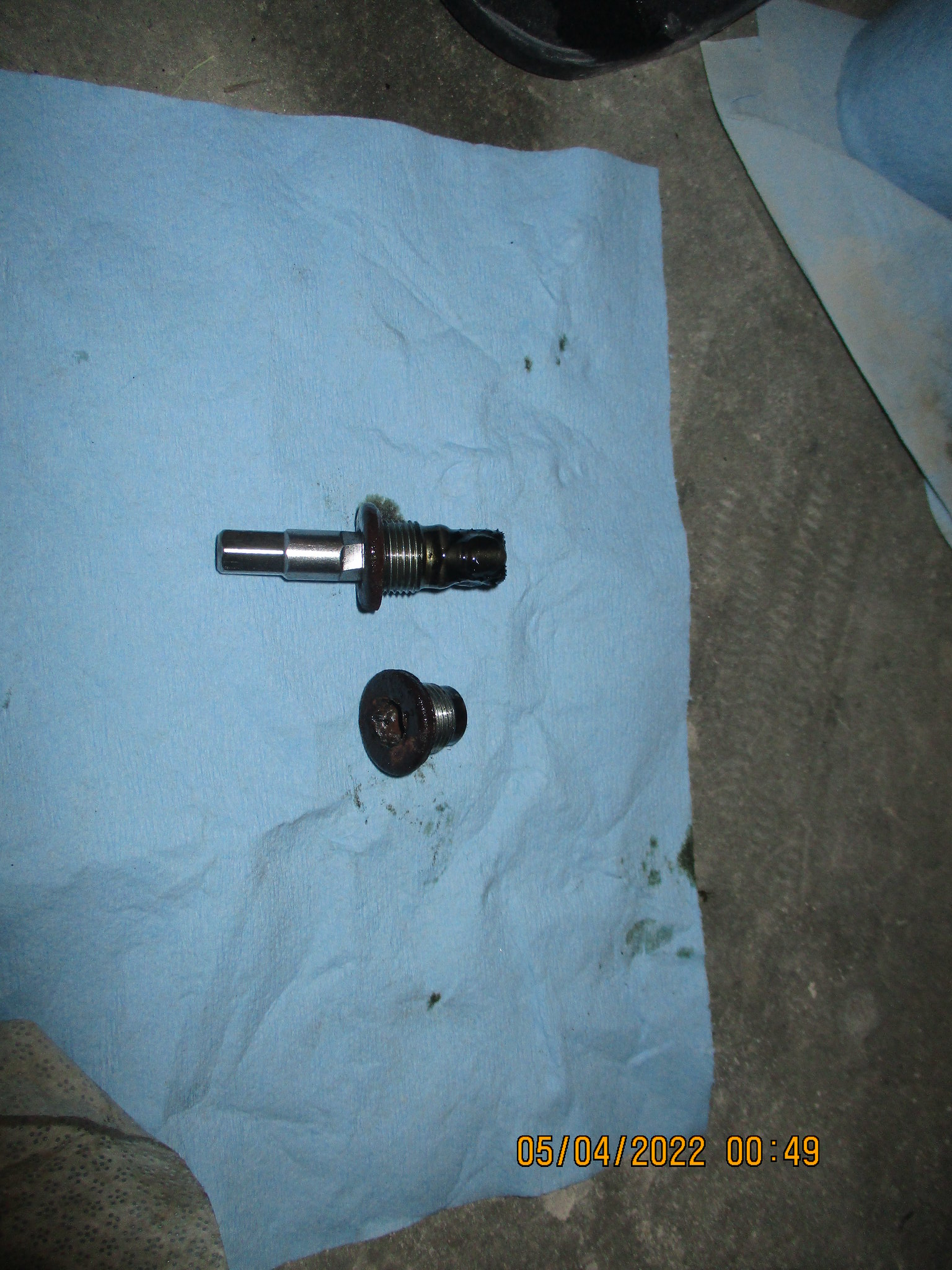 Complete drivetrain fluid change on my 2007 Highlander 3.3V6 4WD Page