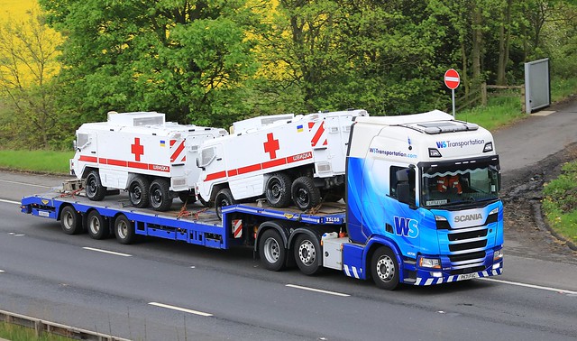 WS Transportation 6X730 PK71 FVC with Ambulances for Ukraine 4th May 2022 (1)