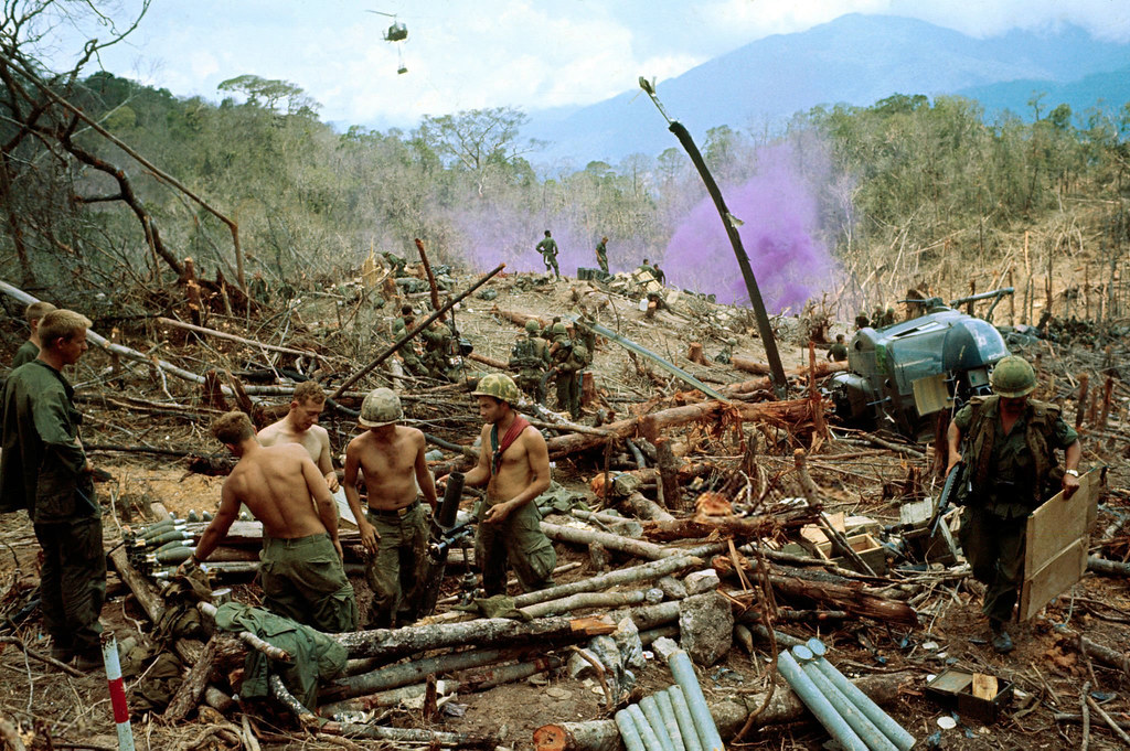 Vietnam War 1968 - Soldiers on the Ground in Vietnam - Photo by Kyoichi Sawada