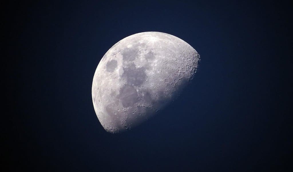 Le rover chinois découvre que sol lunaire pourrait produire de l'oxygène