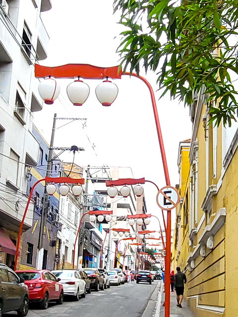 Lanternas da Rua Américo de Campos