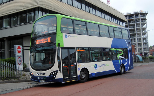 Preston Bus 40628