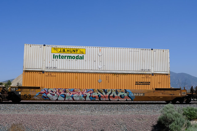 Benching Freight & Wall Graffiti in SoCal - May 1st. 2022