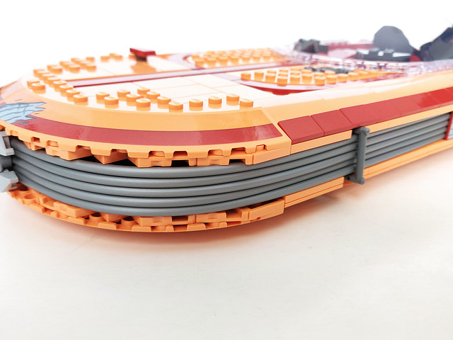 LEGO Star Wars UCS Luke Skywalker's Landspeeder (75341)