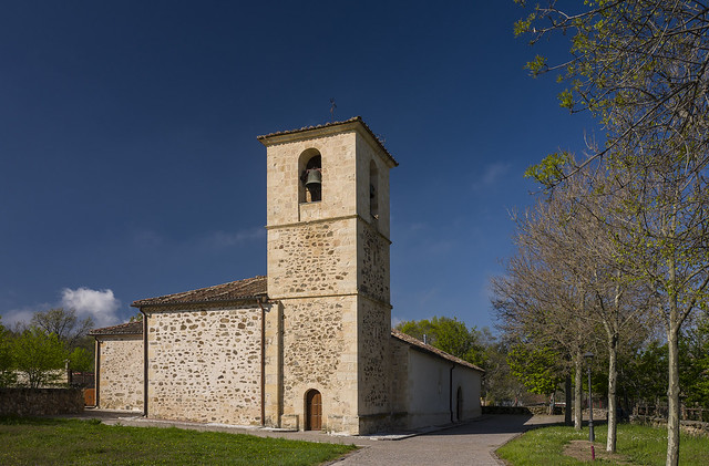 Collado Hermoso, iglesia de San Nicolás de Bari