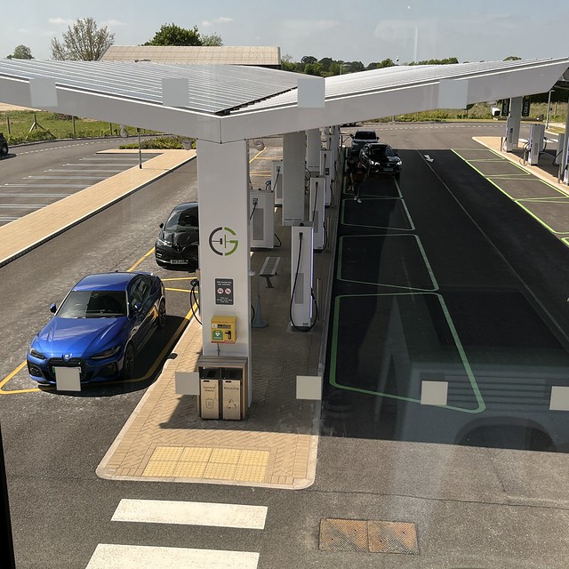 Electric forecourt