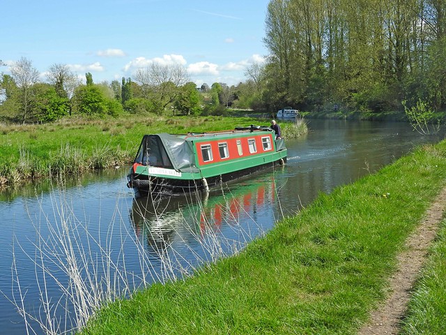 Narrowboat on the River Stort