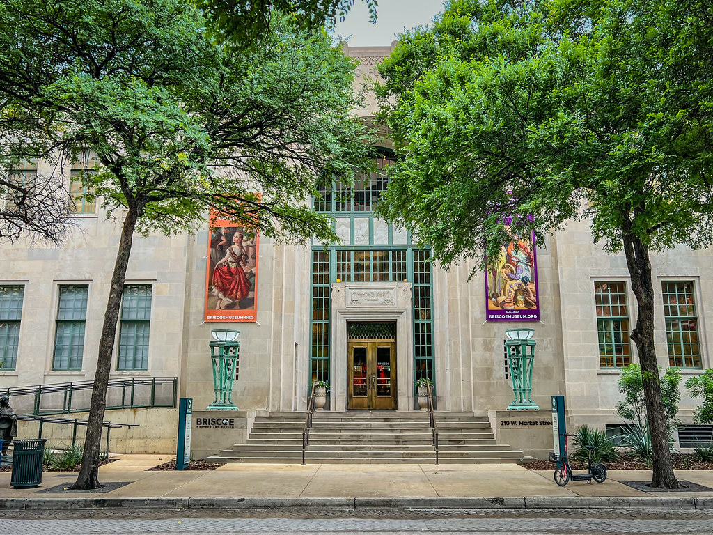 The Briscoe Western Art Museum (Old Public Library) San An… Flickr