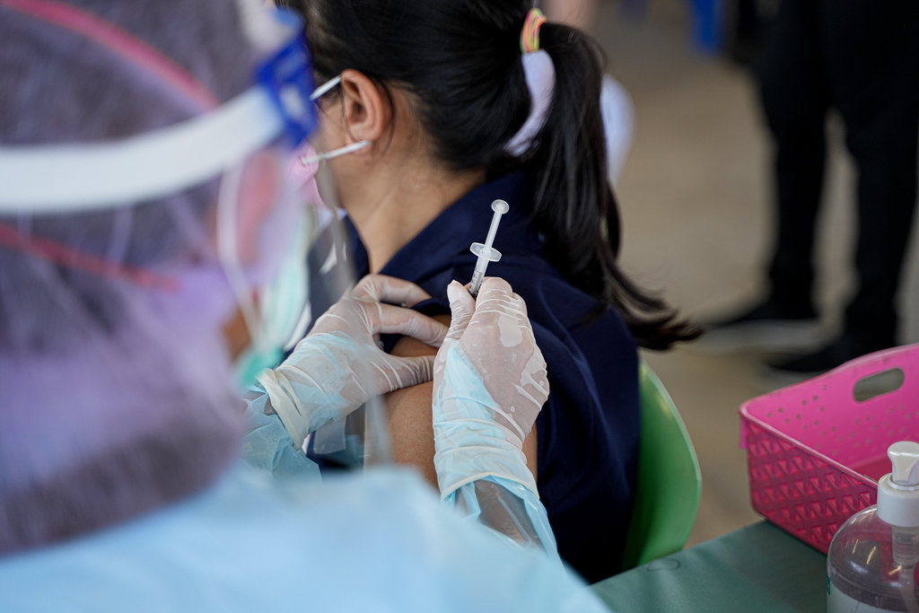 Site visit at a vaccination centre for migrant workers in … | Flickr