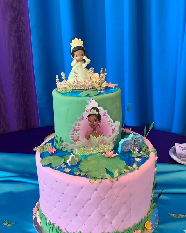 Cake by Mora Cakes to You