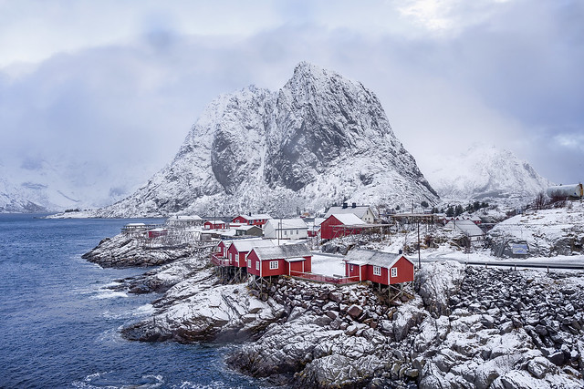 Winter Wonderland, Festhaeltinden, Hamnoy, Lofoten, Norway