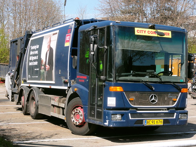 Mercedes Econic AC91676 trash truck