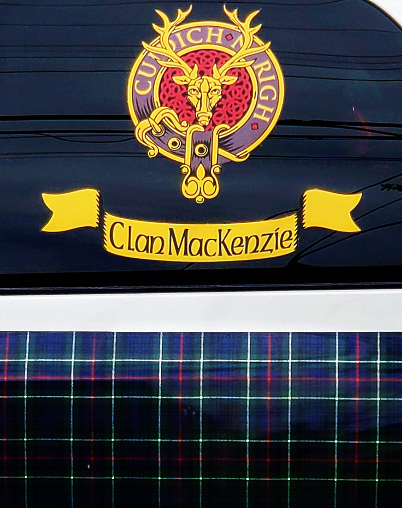 Tartan and clan badge for MacKenzie