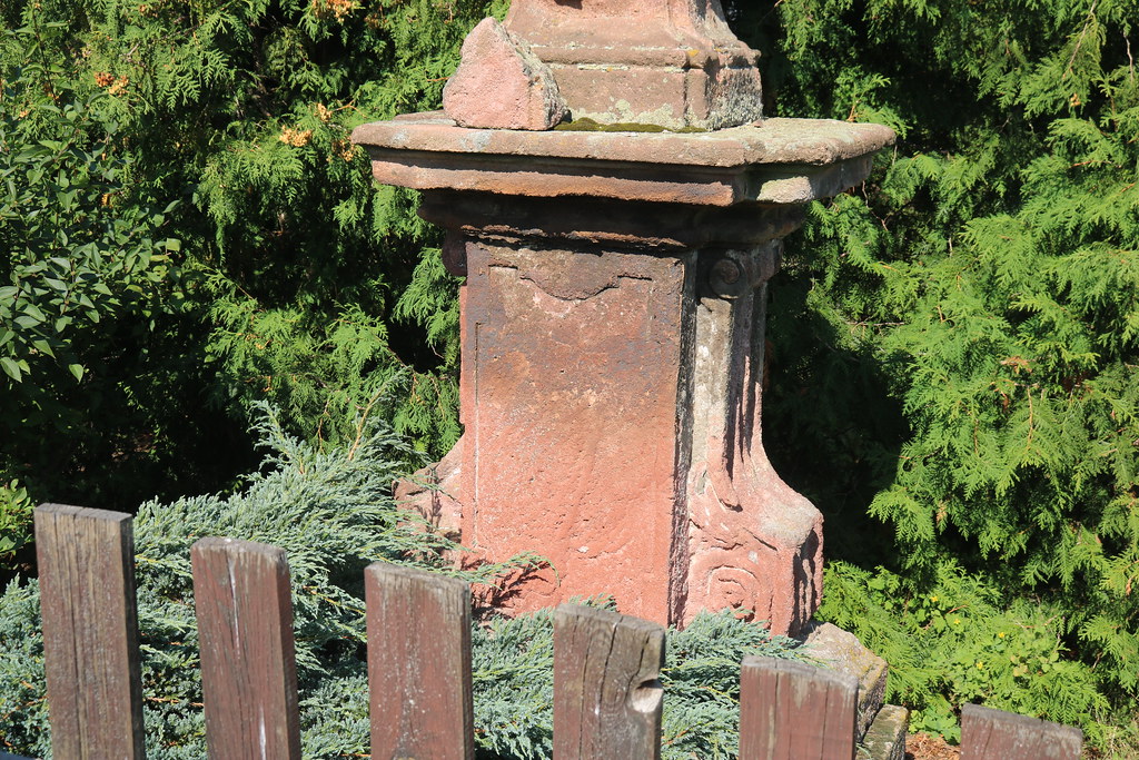 socha sv. Jana Nepomuckého ve Vojníně