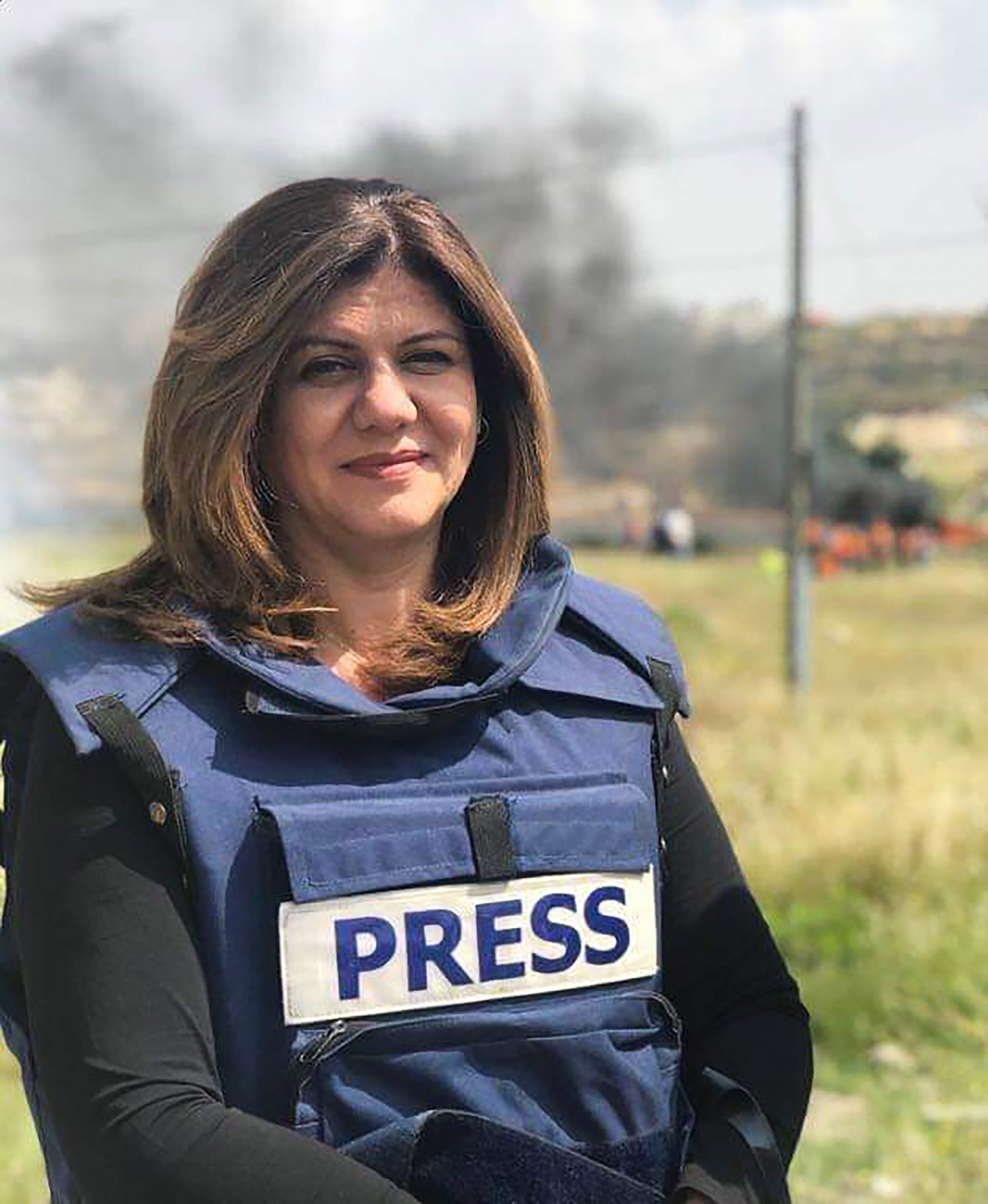 被以色列軍隊槍殺的半島新聞台記者阿克利赫。（圖片來源：International Press Institute）