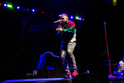 Set It Off