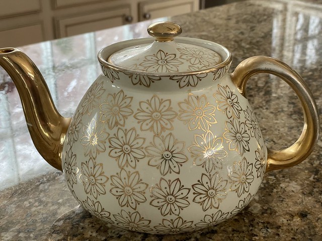 Mom's Teapot