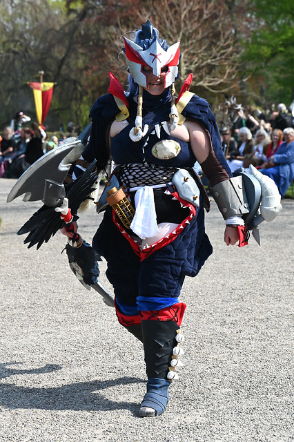 220423 Haarzuilens - Elfia 2022 - Costume Parade - Armed Warrior 1002