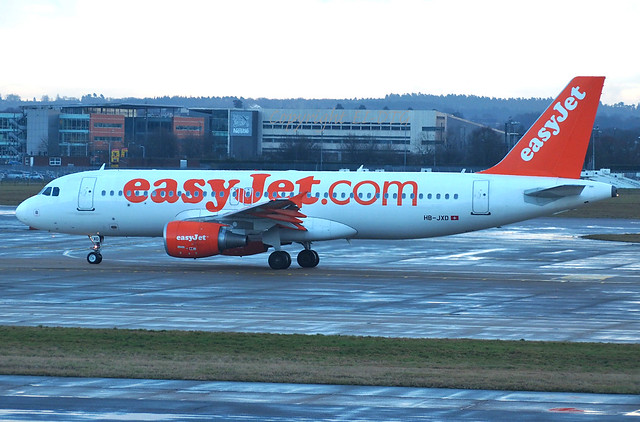 Airbus A320-214 HB-JXD Easy Jet Europe