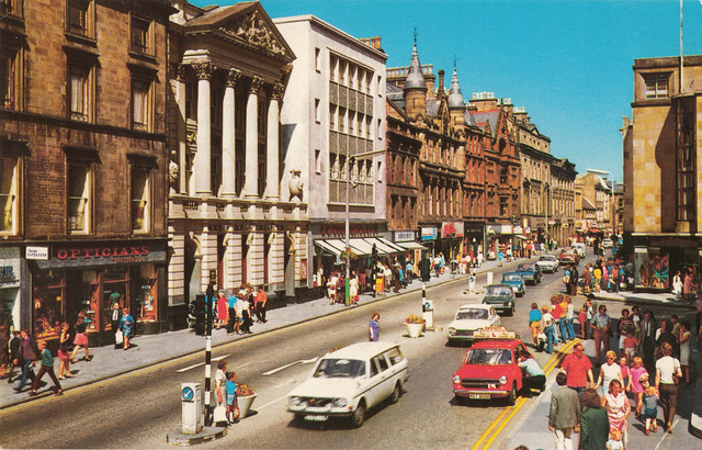 High Street,Inverness old postcardHigh Street,Inverness old postcard early 1970s